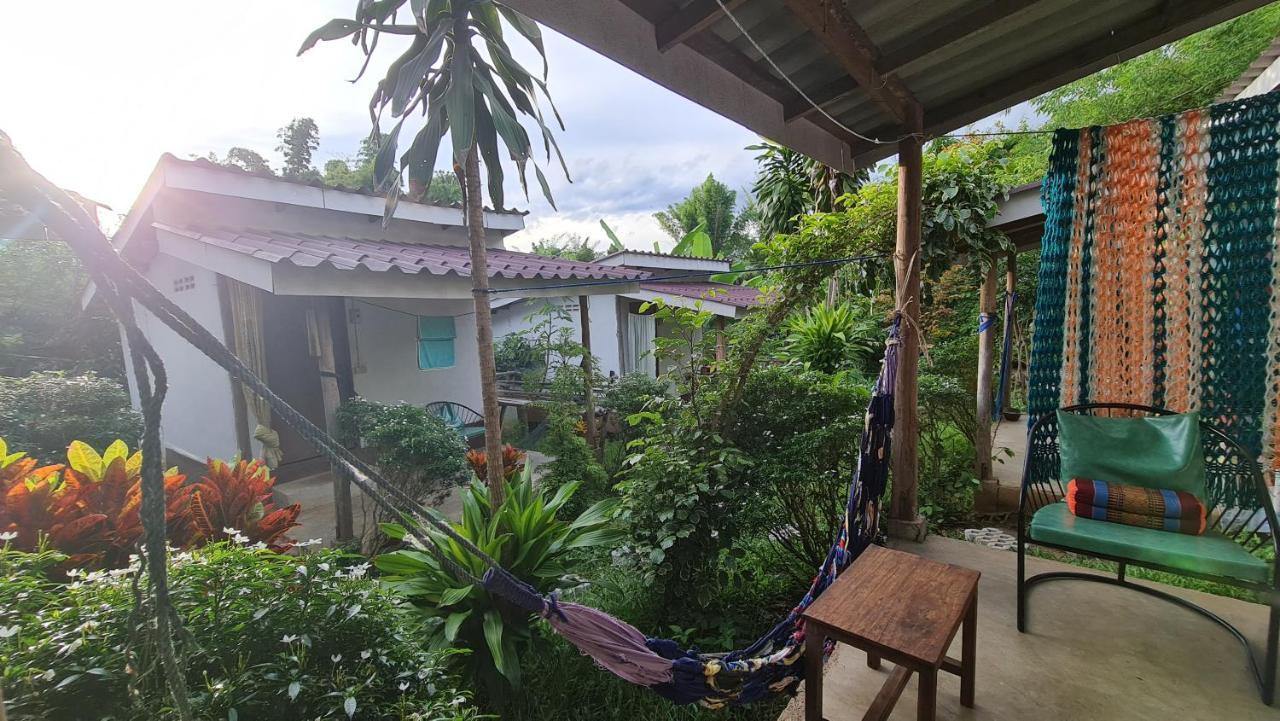 Sun Moon Pai Bungalow Phòng bức ảnh